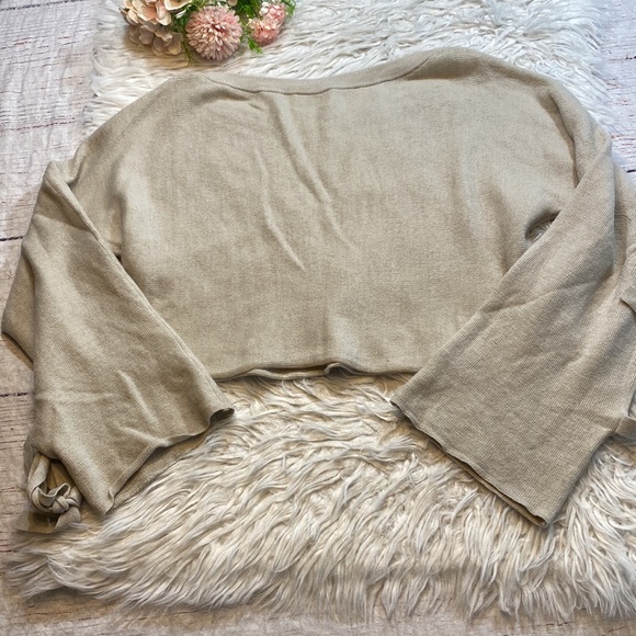 Aritzia Wilfred Cream Baylen Wool Cropped Sweater sz S - Picture 8 of 8